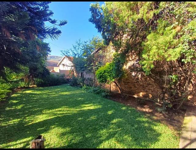 3 BEDROOM HOUSE FOR SALE IN MOUNTAIN VIEW